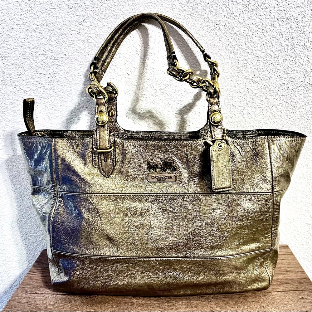 Coach Shoulder Bag